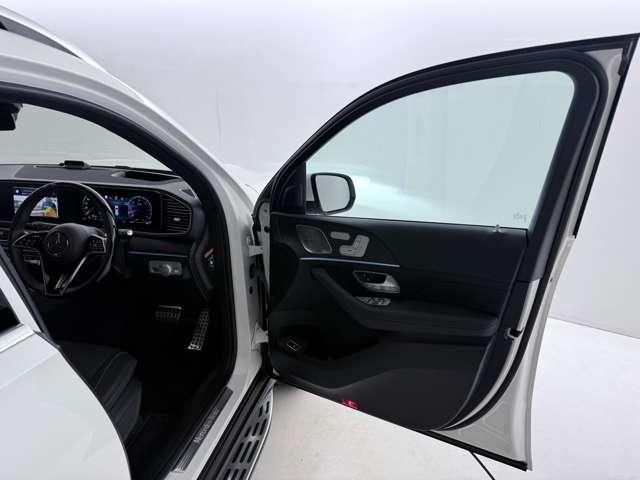 MERCEDES BENZ GLS class