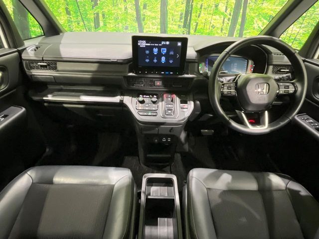 STEPWAGON e:HEV SPADA