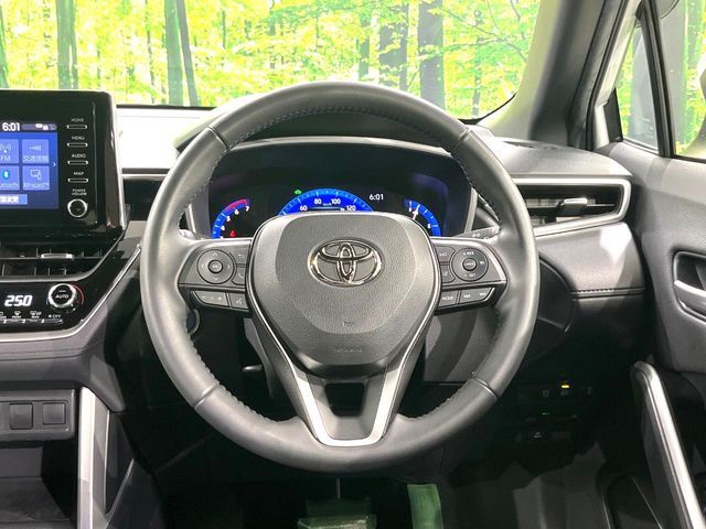 COROLLA CROSS HYBRID