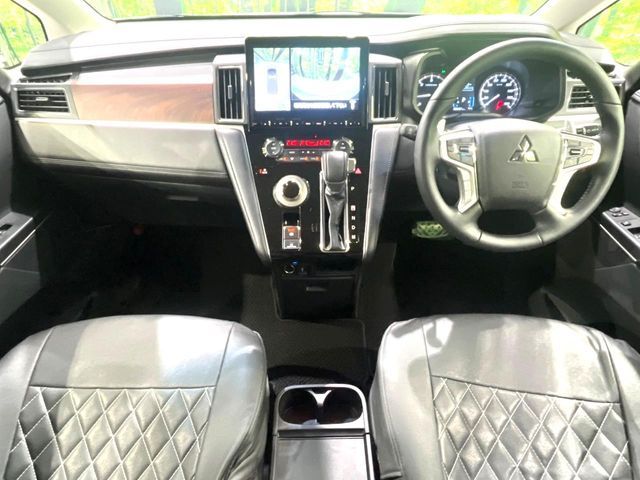 DELICA D:5 4WD