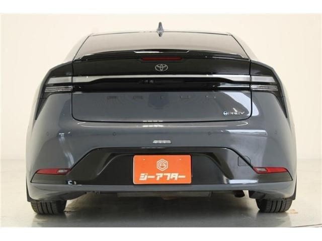 PRIUS PHV