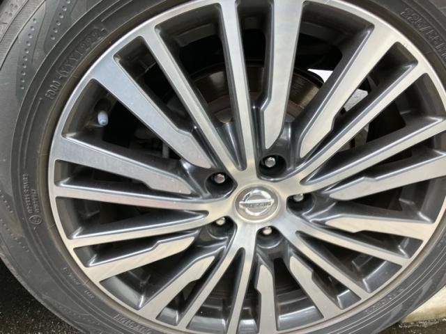 ELGRAND  4WD