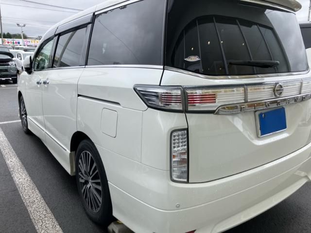 ELGRAND  4WD
