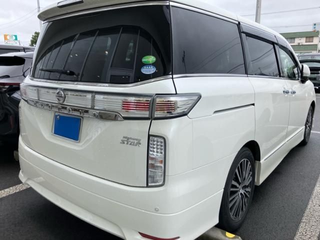 ELGRAND  4WD