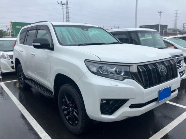 LANDCRUISER PRADO