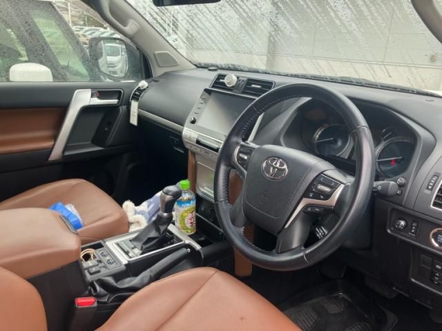 LANDCRUISER PRADO
