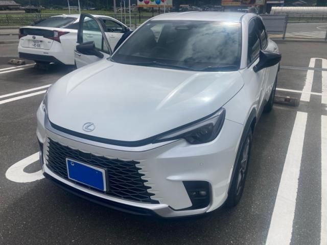 LEXUS LBX