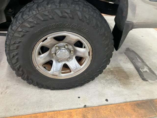 HILUXSURF wagon 4WD