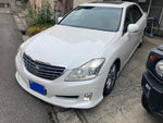 CROWN sedan