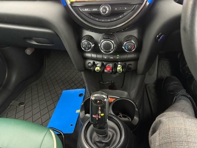 MINI ONE 5DOOR