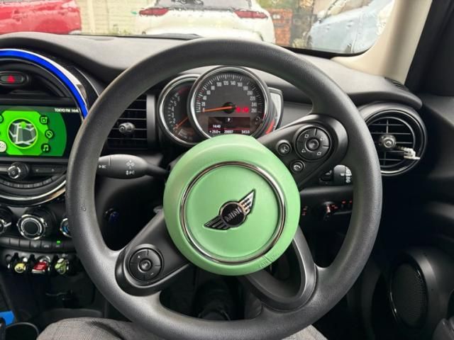 MINI ONE 5DOOR