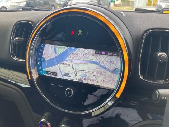 MINI COOPER D CROSSOVER