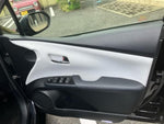 PRIUS 4WD