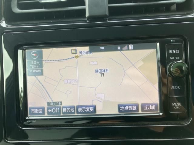 PRIUS 4WD