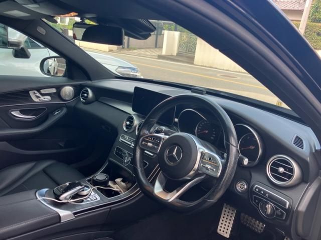 MERCEDES BENZ C class sedan