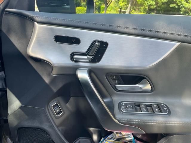 MERCEDES BENZ CLA class