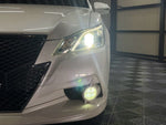 CROWN sedan hybrid