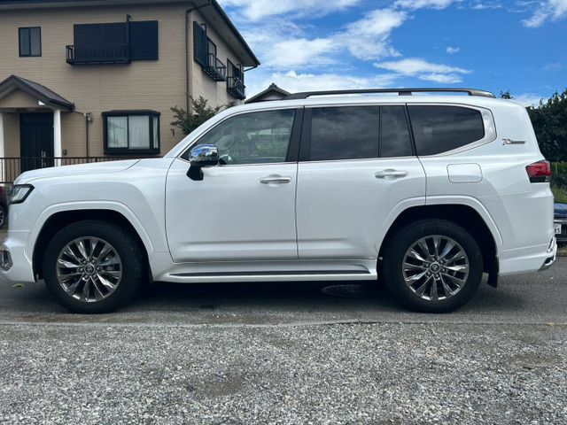 LANDCRUISER wagon