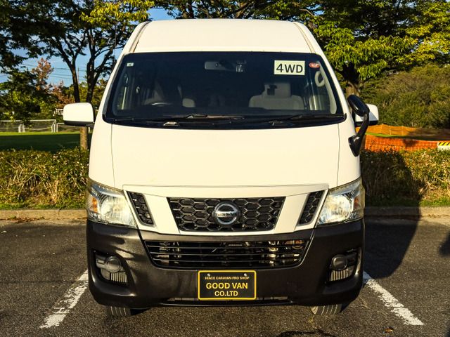 NV350 CARAVAN 4WD
