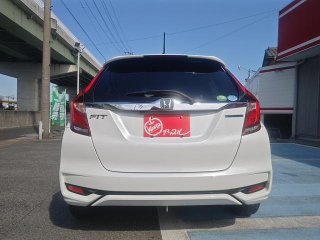 FIT HYBRID
