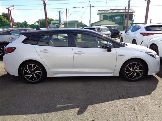 COROLLA TOURING HYBRID