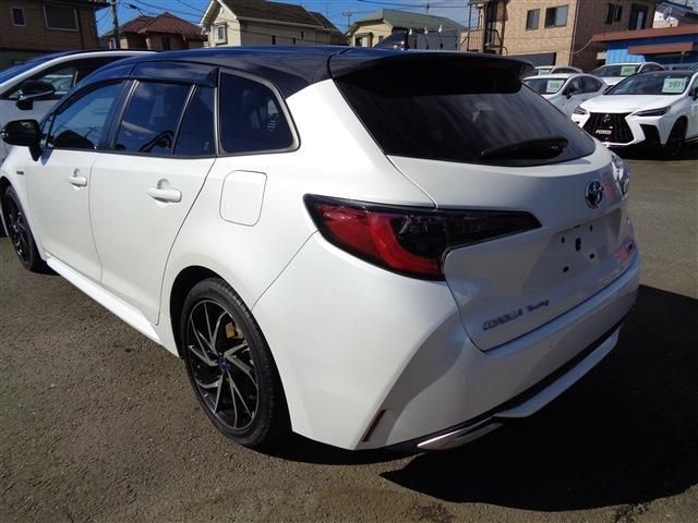COROLLA TOURING HYBRID