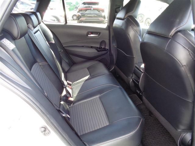COROLLA TOURING HYBRID