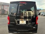 CARAVAN van 2WD