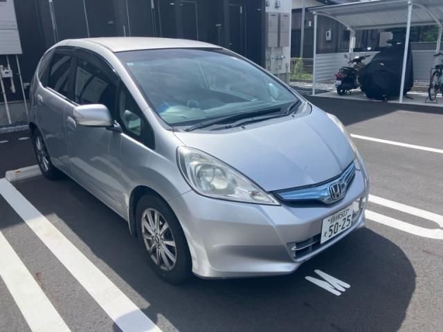 FIT HYBRID