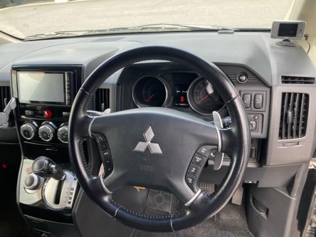 DELICA D:5 4WD