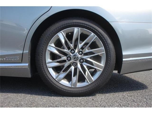 LEXUS LS500h