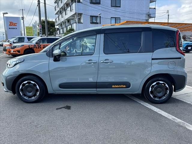 SIENTA HYBRID