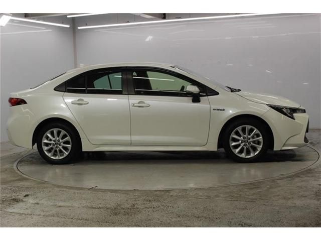 COROLLA sedan HYBRID