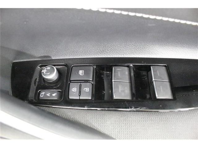 COROLLA sedan HYBRID