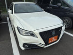 CROWN sedan hybrid