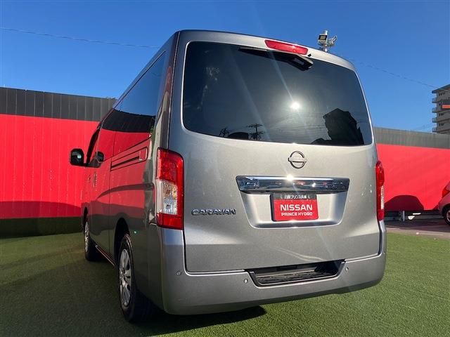 CARAVAN van 2WD