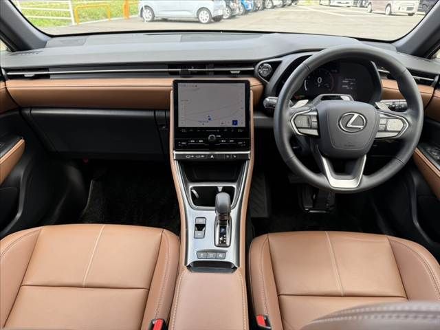 LEXUS LBX