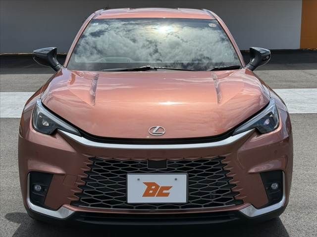 LEXUS LBX