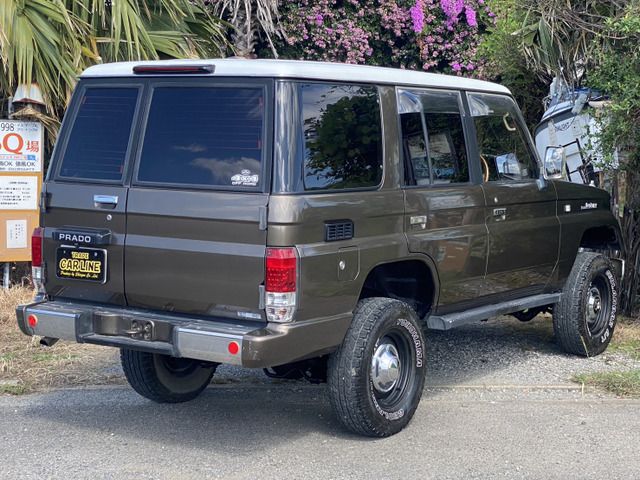 LANDCRUISER PRADO