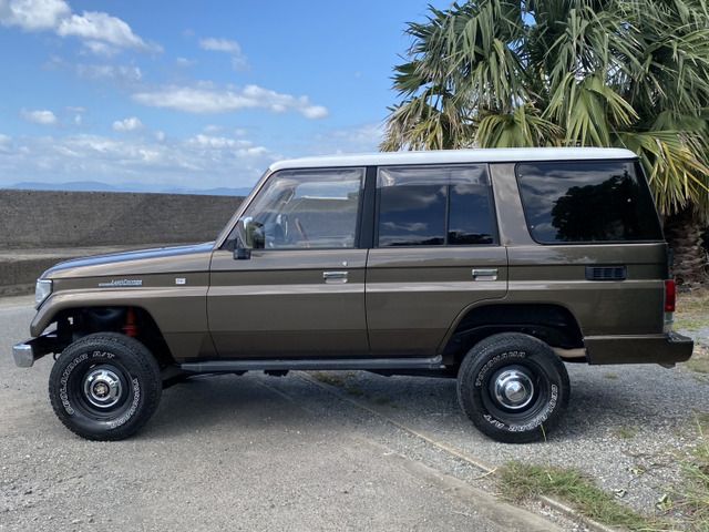 LANDCRUISER PRADO