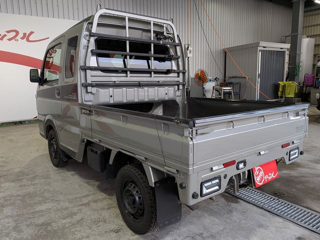 Super CARRY truck 4WD