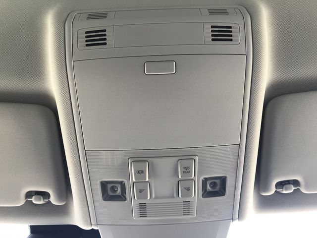 VOLKSWAGEN GOLF Alltrack