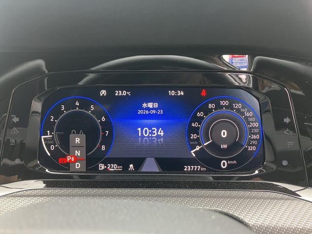 VOLKSWAGEN GOLF R