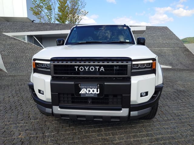 LANDCRUISER 250