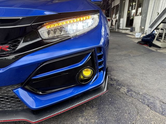 CIVIC sedan