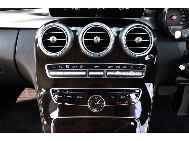 MERCEDES BENZ C class sedan