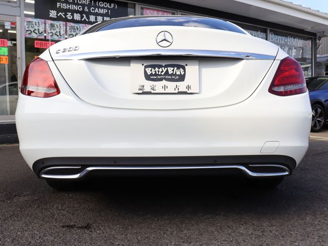 MERCEDES BENZ C-Class sedan