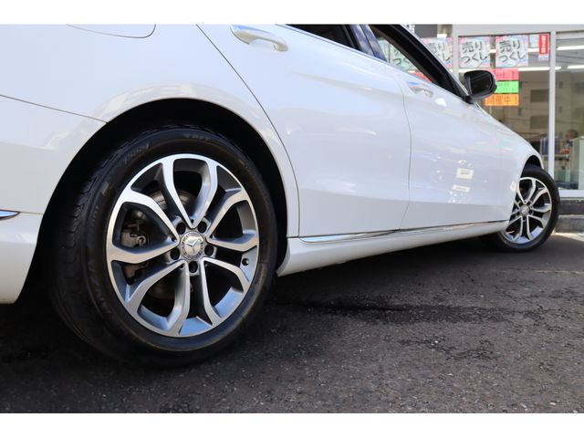 MERCEDES BENZ C class sedan