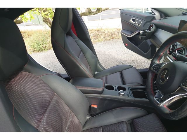 MERCEDES BENZ CLA class