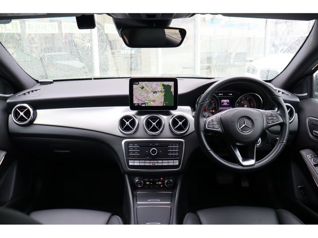 MERCEDES BENZ GLA class
